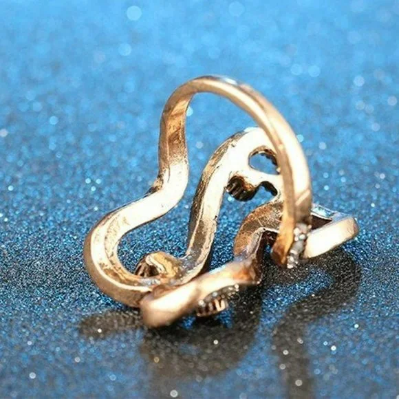 Unique Ethnic Filled Resin Antique Gold Ring - Picture 3 of 10